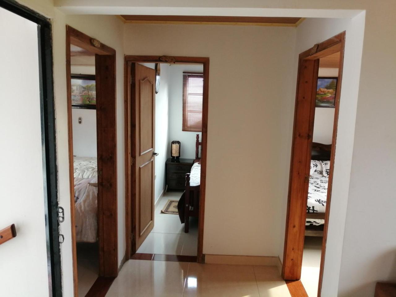 Hospedaje El Mirador Iza Bagian luar foto
